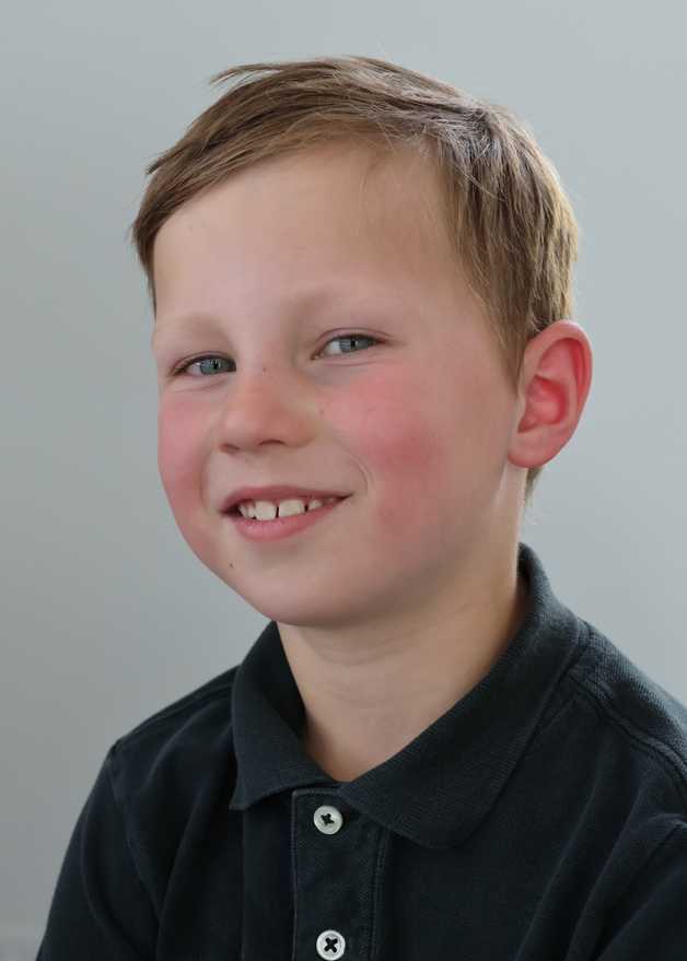 06,Oscar Charlton Monarch 25 profile image