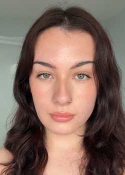 01,Eva Clarke Monarch 26  profile image