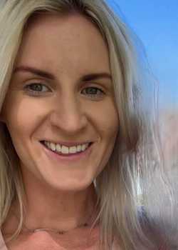 01,Amanda Henderson Monarch 24  profile image