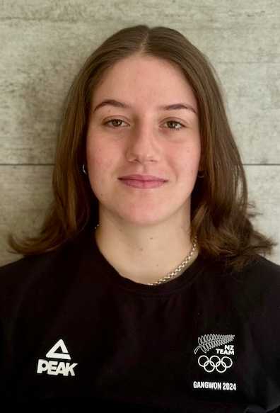 03,Lucia georgalli Monarch 24 profile image