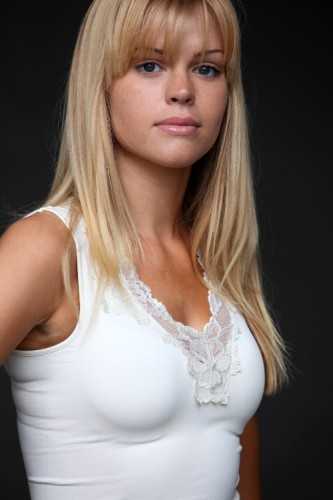 01,Olivia Clark monarch 14 profile image