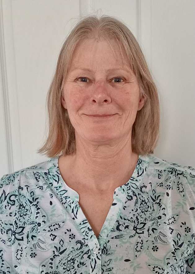 01,Shirley Knight Monarch 25 profile image