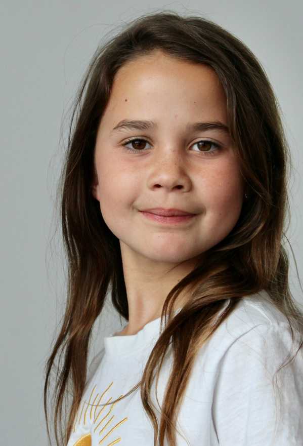 04,Mila Thurston Monarch 21 profile image