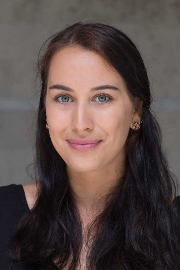 5,Shauni Wallace monarch 18 profile image