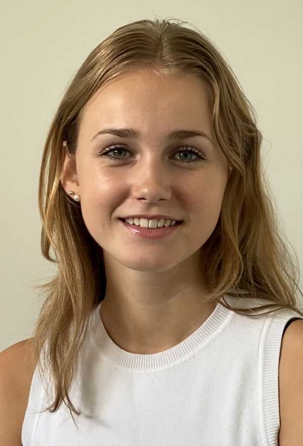 07,Sasha McKenzie Monarch 23 profile image