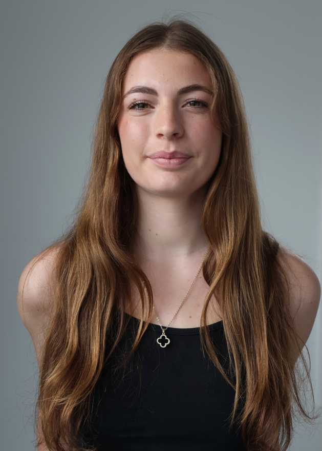 06,Elita Derham Monarch 26 profile image