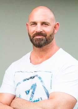 Greg Simpson Monarch Dec2016 5  profile image