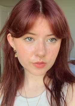 01,Lucy Gray Monarch 23  profile image