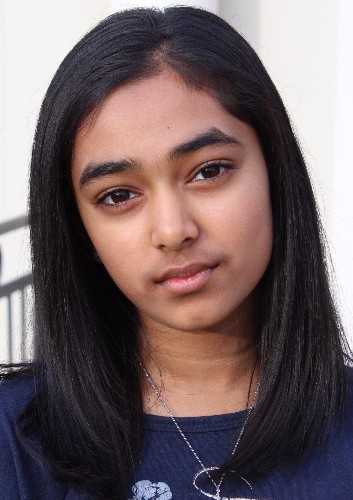 Zoe Percy Monarch 17 04 profile image