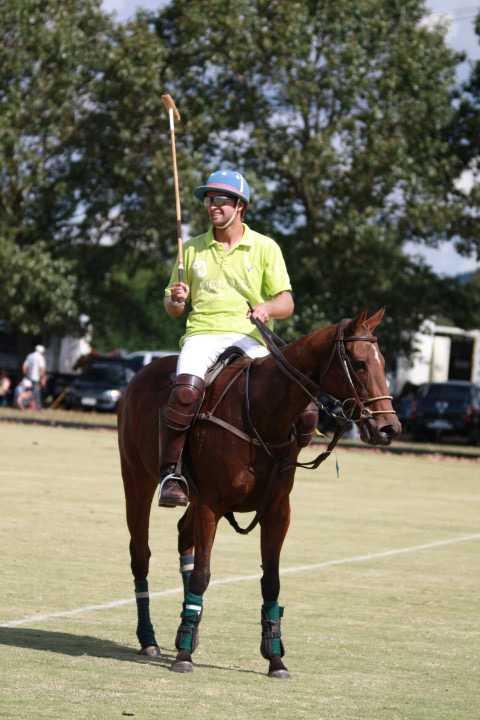 07,Leo Gatti Monarch 16 profile image