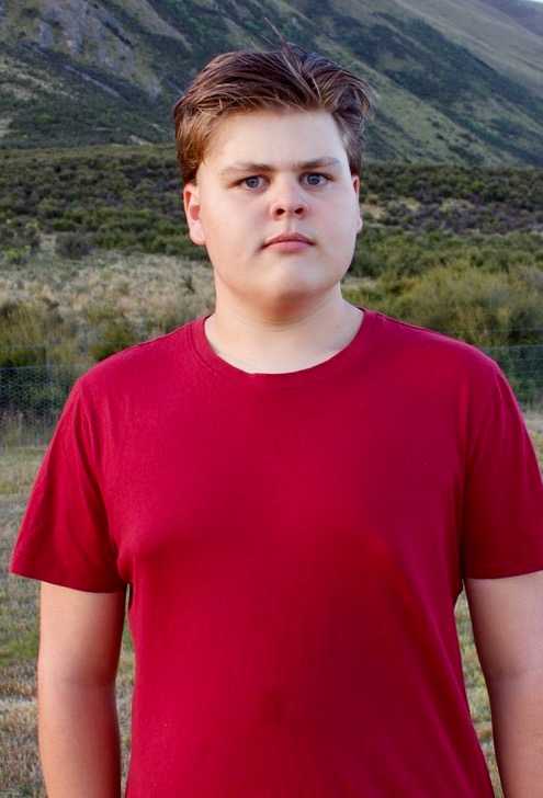 03,Everett Menard Monarch 25 profile image