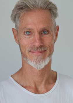 01,Rich Sion Windelov Monarch 24  profile image