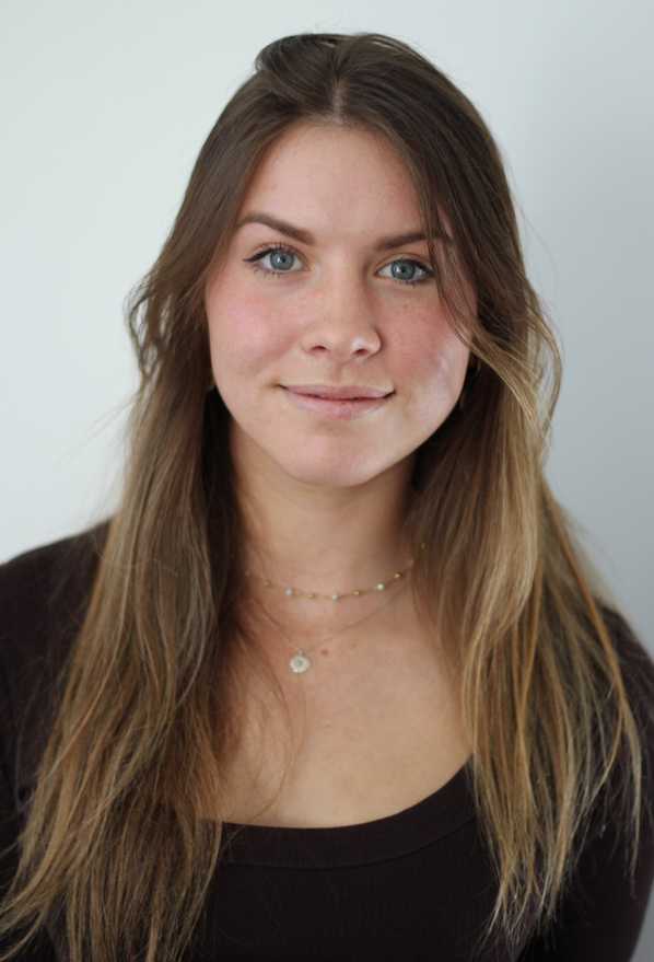 1,Holly Manton Monarch 23 profile image