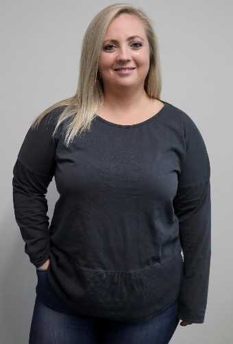 Kelly Lee Sutherland Monarch 2021 Midlength 3 profile image