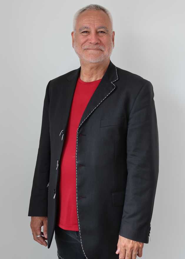 05,Julian Noel Monarch 24 profile image