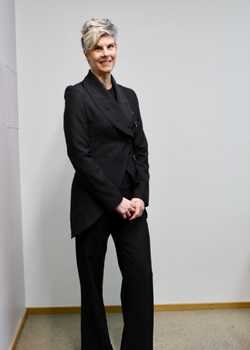 3,Tania Carter Monarch 03  profile image
