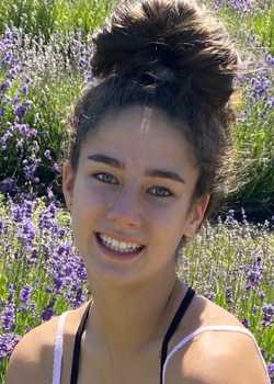 01,Manuella Sanchez Pedrosa Monarch 21 4  profile image
