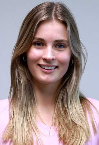 01,Holly Hanckel Monarch July2021 7 profile image
