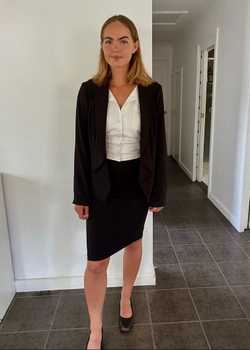 02,Chloe Heikkinen Monarch 25   profile image