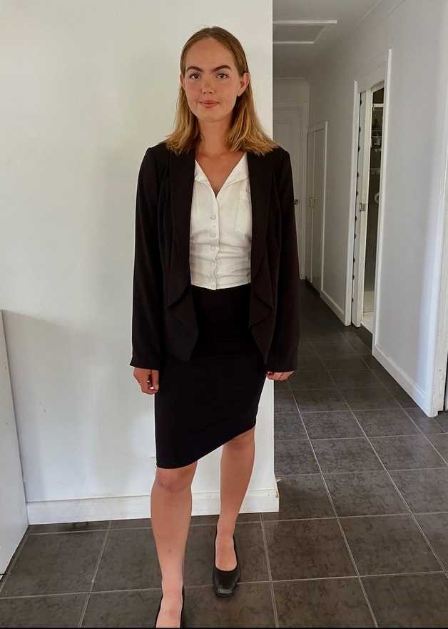 02,Chloe Heikkinen Monarch 25  profile image