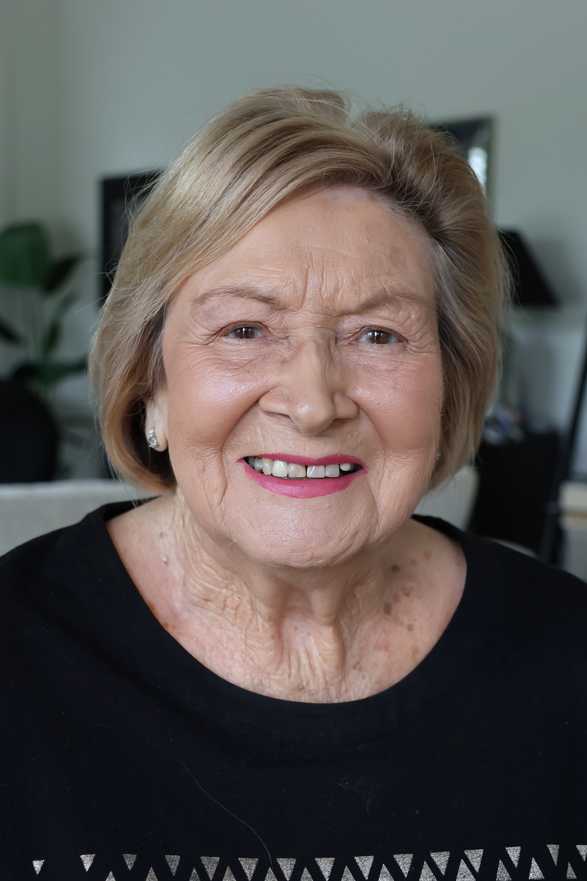 06,Eva Boyer Monarch 25 profile image