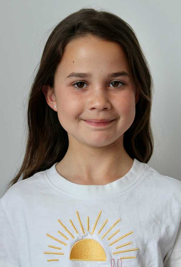 01,Mila Thurston Monarch 21 profile image