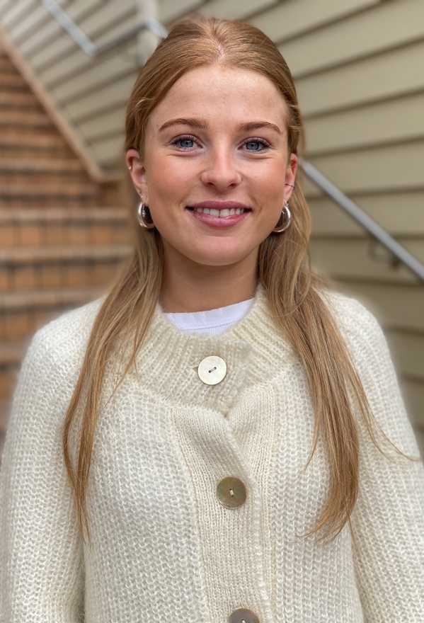 04,Ruby Dowsett Smith Monarch 23 profile image