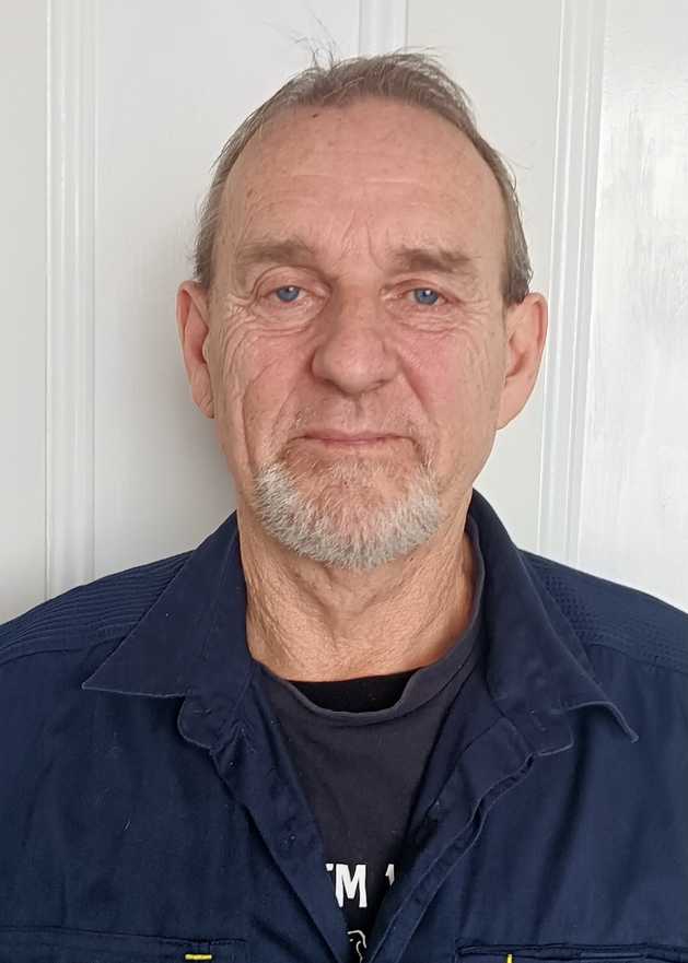 01,Mark Kinghan Monarch 25 profile image