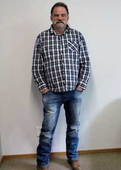 Peter Reinke Monarch FullLength 5  profile image