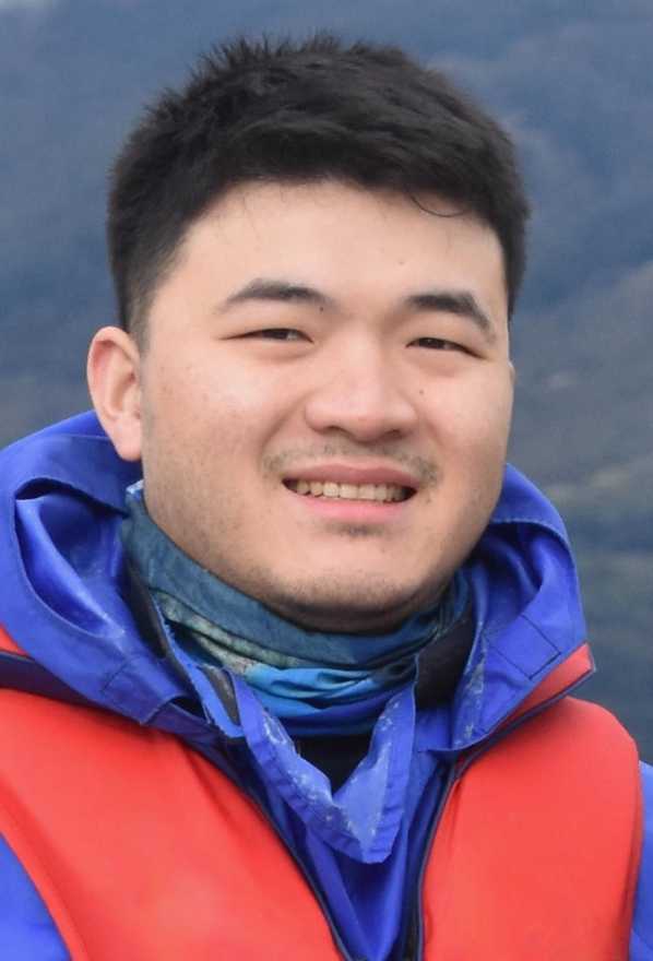 01,Qi Zhang Monarch 24 profile image