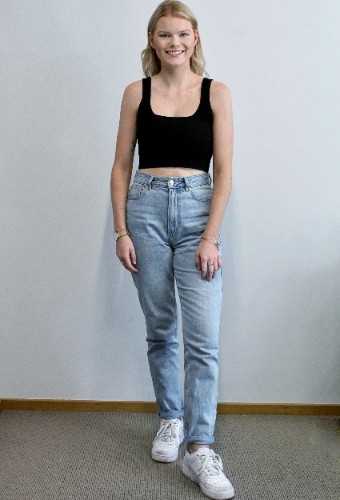 Taylor Smith McKay Monarch FullLength 6 profile image