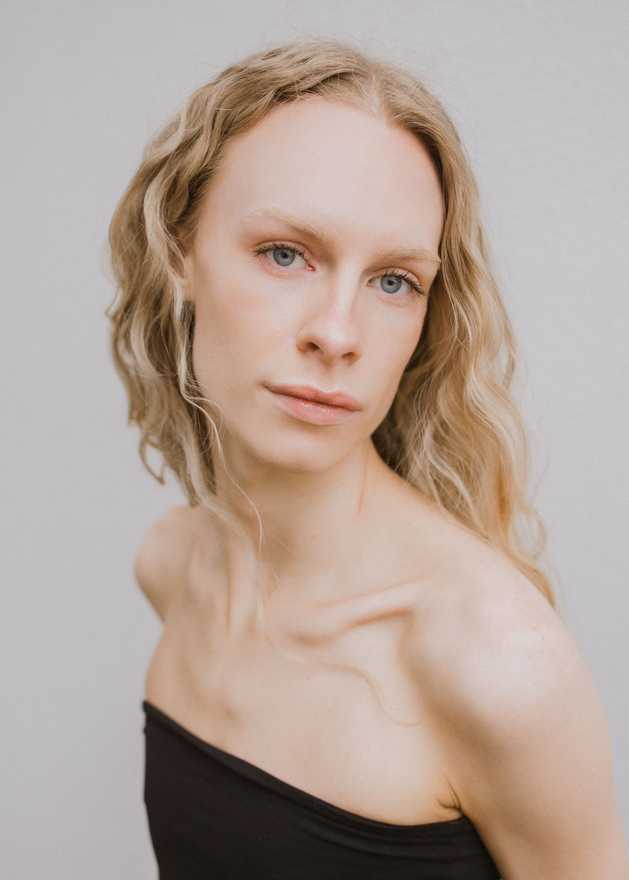 01,Ellis OBrien Monarch 26 profile image