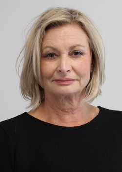 03,Jan Halliday Monarch 20  profile image