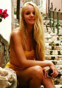02,Lilla Nikoletti Monarch  profile image