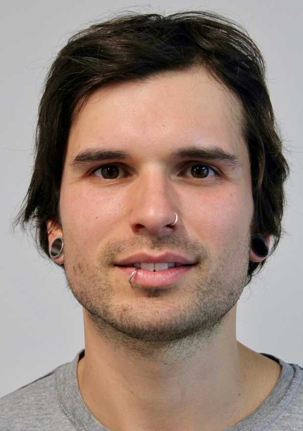 01,Mo Oliveira Monarch 17 profile image