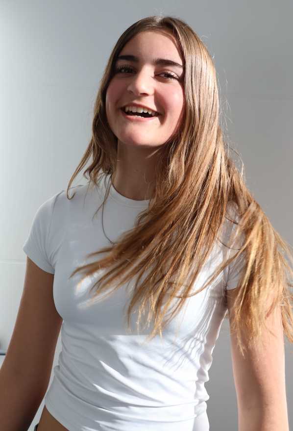 03,Luana Kirchoff Monarch 24  profile image