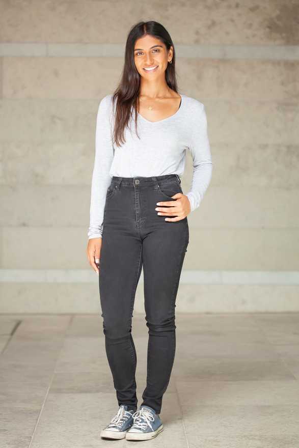 7,Shivani Pragji Monarch 21 profile image