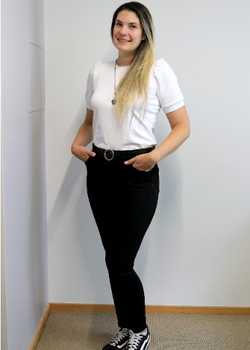 Louise Vanni Rosa Da Silva Monarch Fulllength 1  profile image