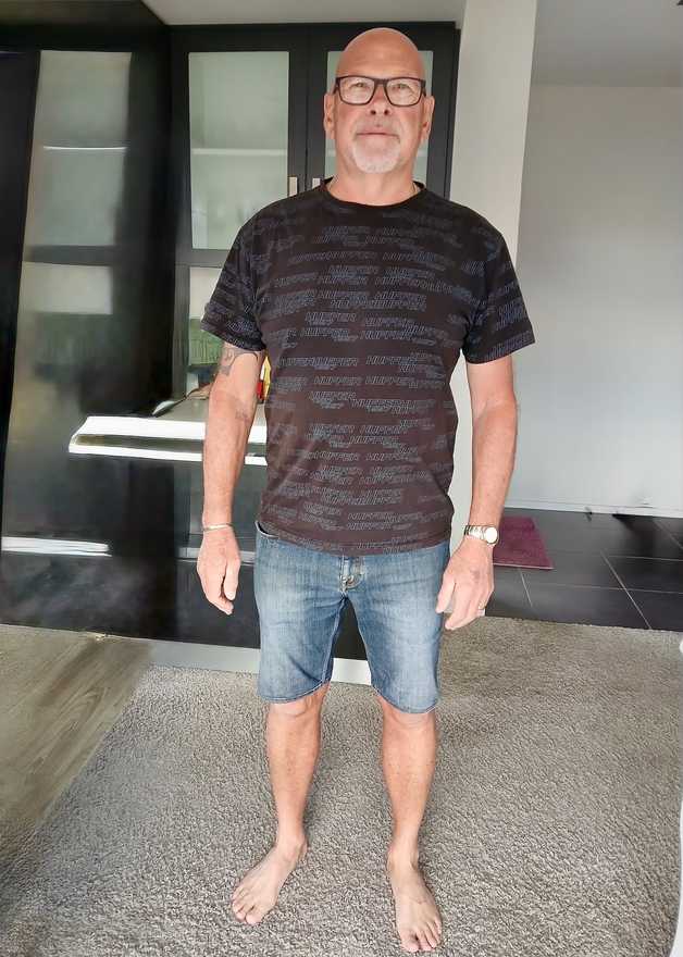 02,Stew Thomas Monarch 25 profile image