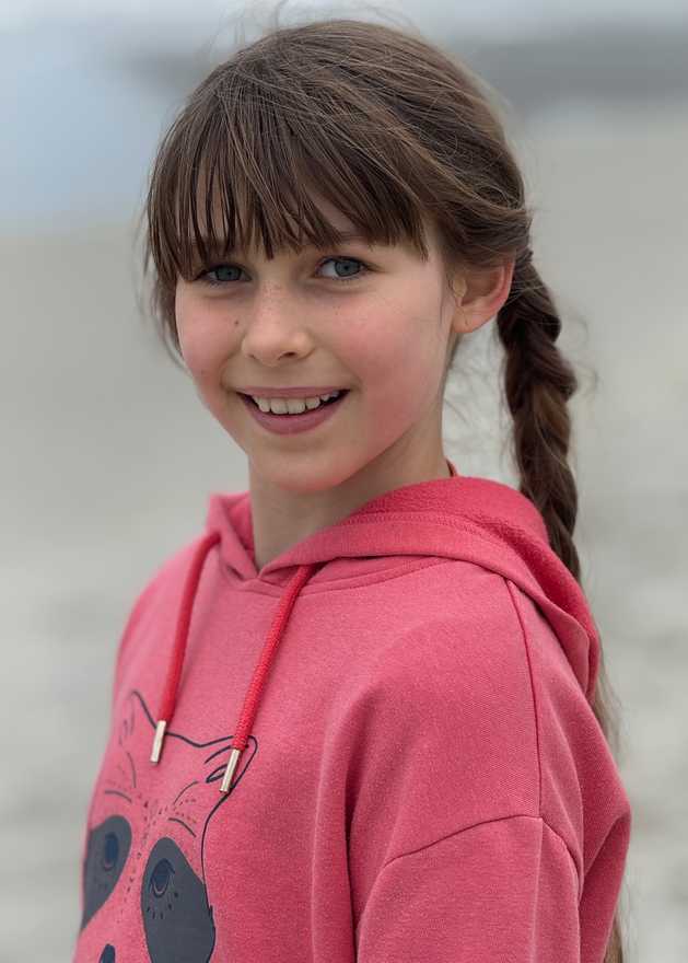 08,Julia V Monarch 25 profile image