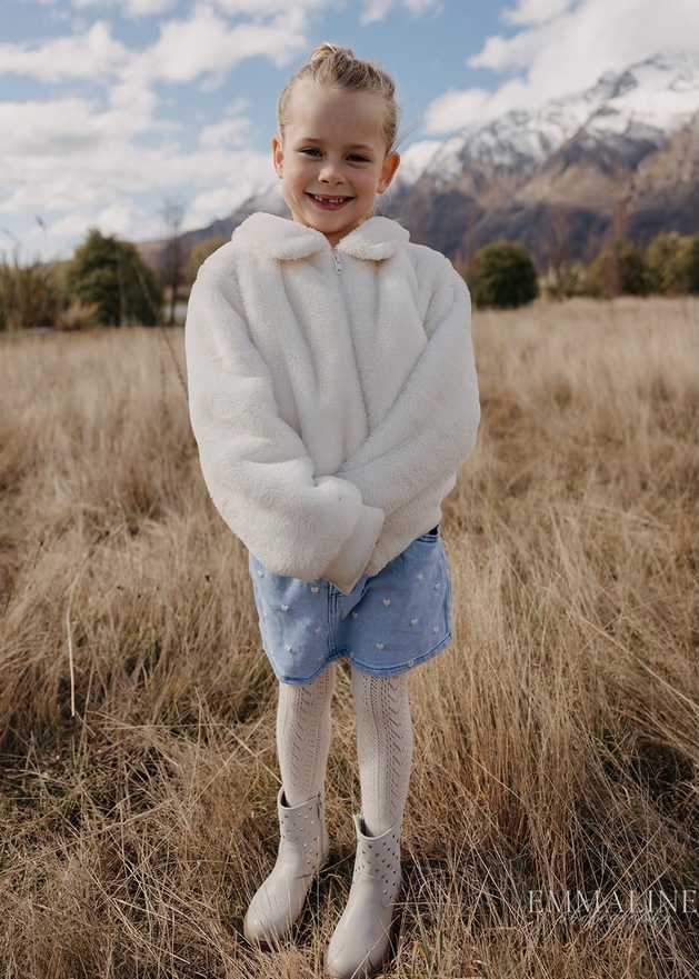 02,Lily Devery Monarch 25 profile image