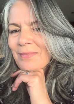 01,Susan McConnell Monarch 24  profile image