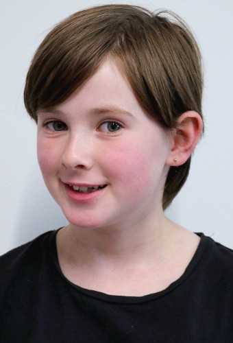 Lara Wallace Monarch 2021 Headshot 4 profile image