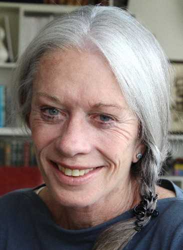 10,Sue Farry Monarch 03 profile image