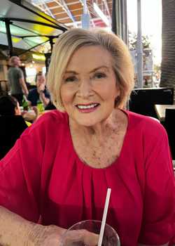 03,Eva Boyer Monarch 22  profile image