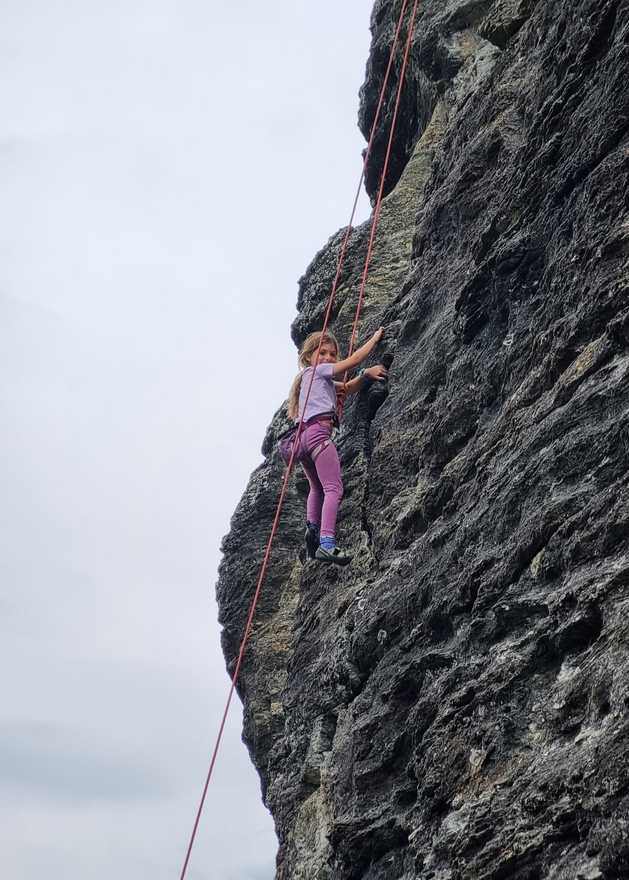 05,Lia Van Den Berg Monarch 25  profile image