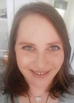 Nicola Rogers Headshot  profile image