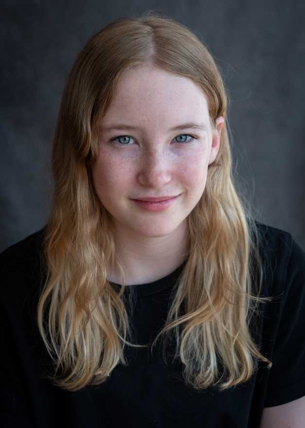 01,Ivy Holloway Monarch 25 profile image