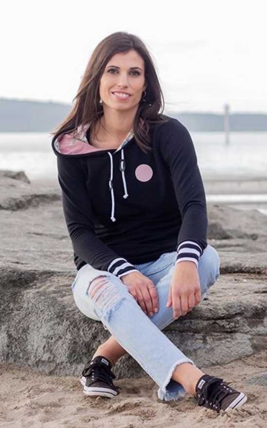 02,Samantha Balchin Monarch 21 profile image