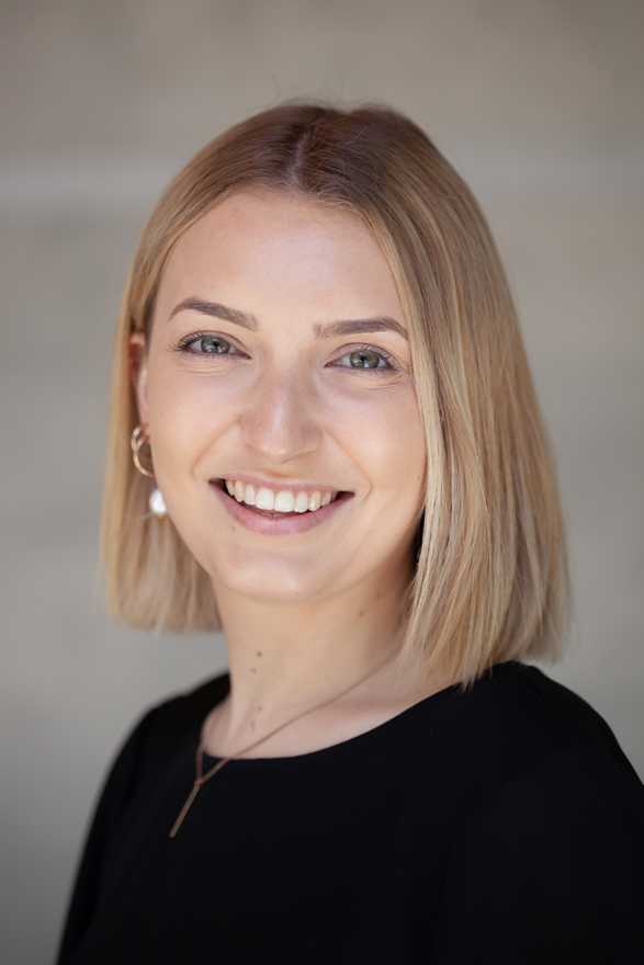 2,Phoebe Storr Monarch 20 profile image